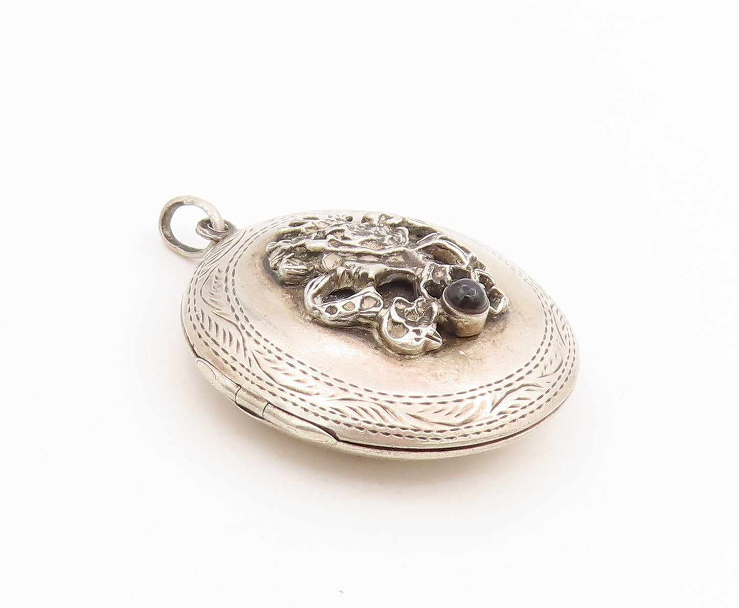925 Sterling Silver Vintage Pendant Black Onyx Lion Crest Locket OPENS  PT25515