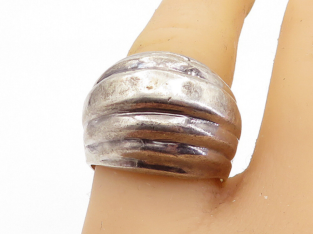 925 Sterling Silver  Vintage Shiny Fluted Dome Round Band Ring Sz 8.5  RG6436