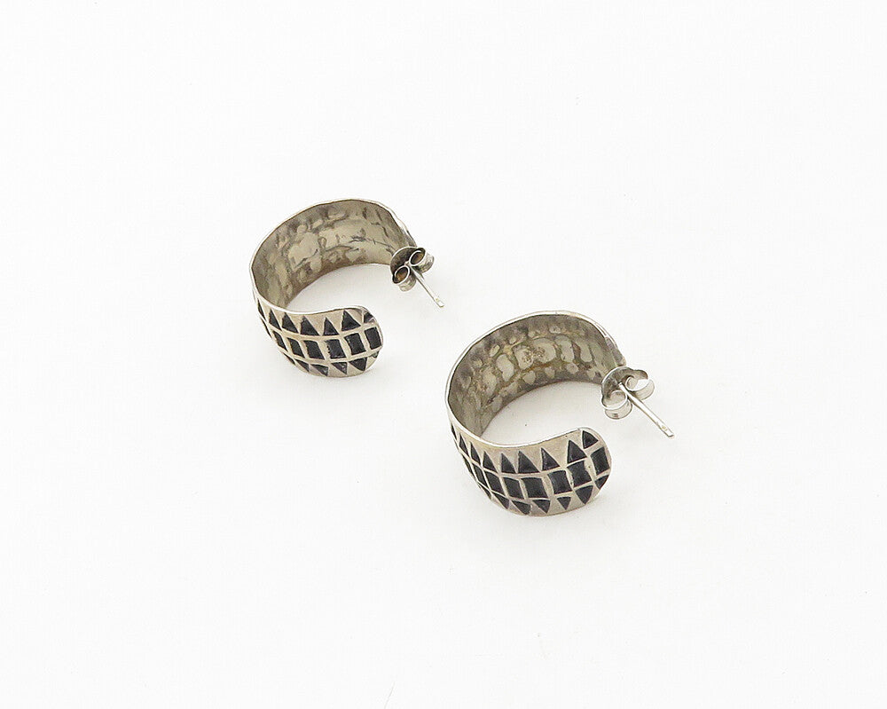 925 Sterling Silver Vintage Oxidized Pattern J Hoop Earrings EG9277