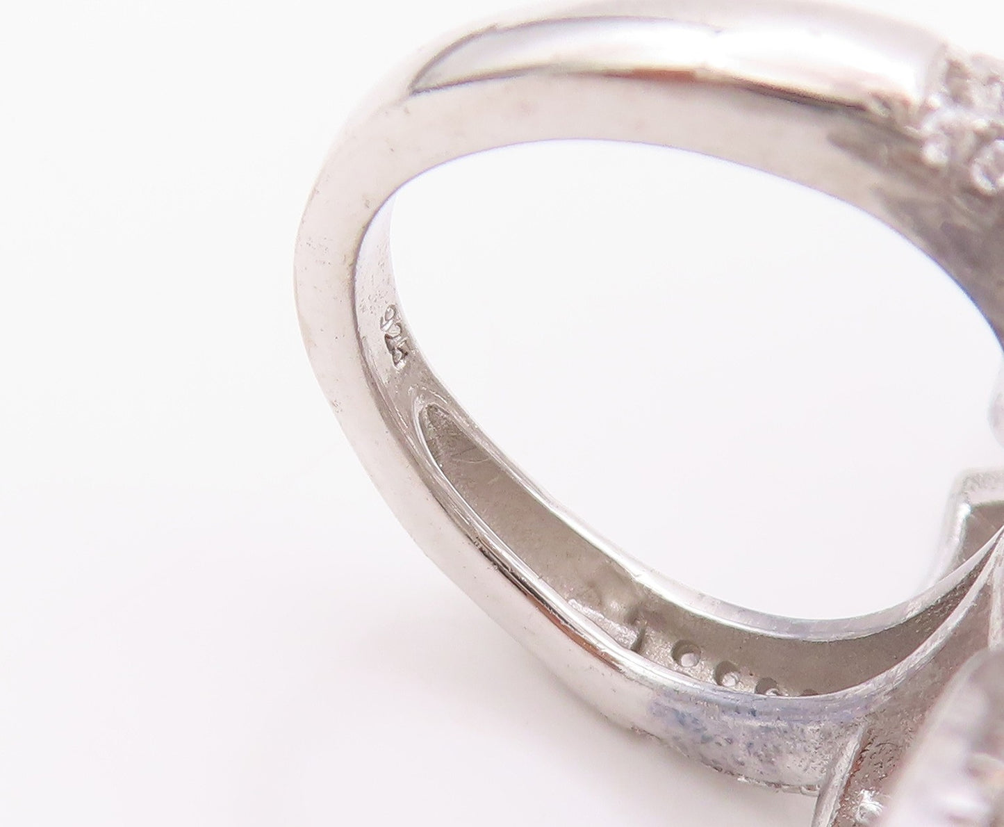 925 Sterling Silver Vintage Ring CZ Inlay Large Leaves Cutout  Sz 7  RG32331