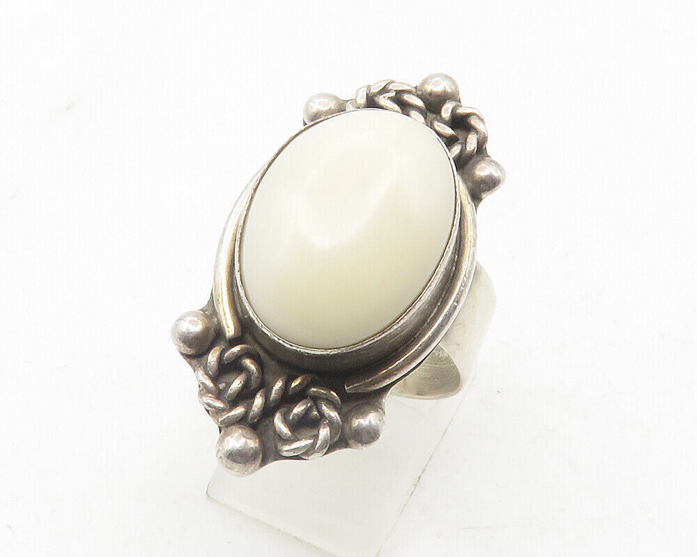 925 Sterling Silver  Vintage White Jasper Twist Cocktail Ring Sz 8.5  RG12111