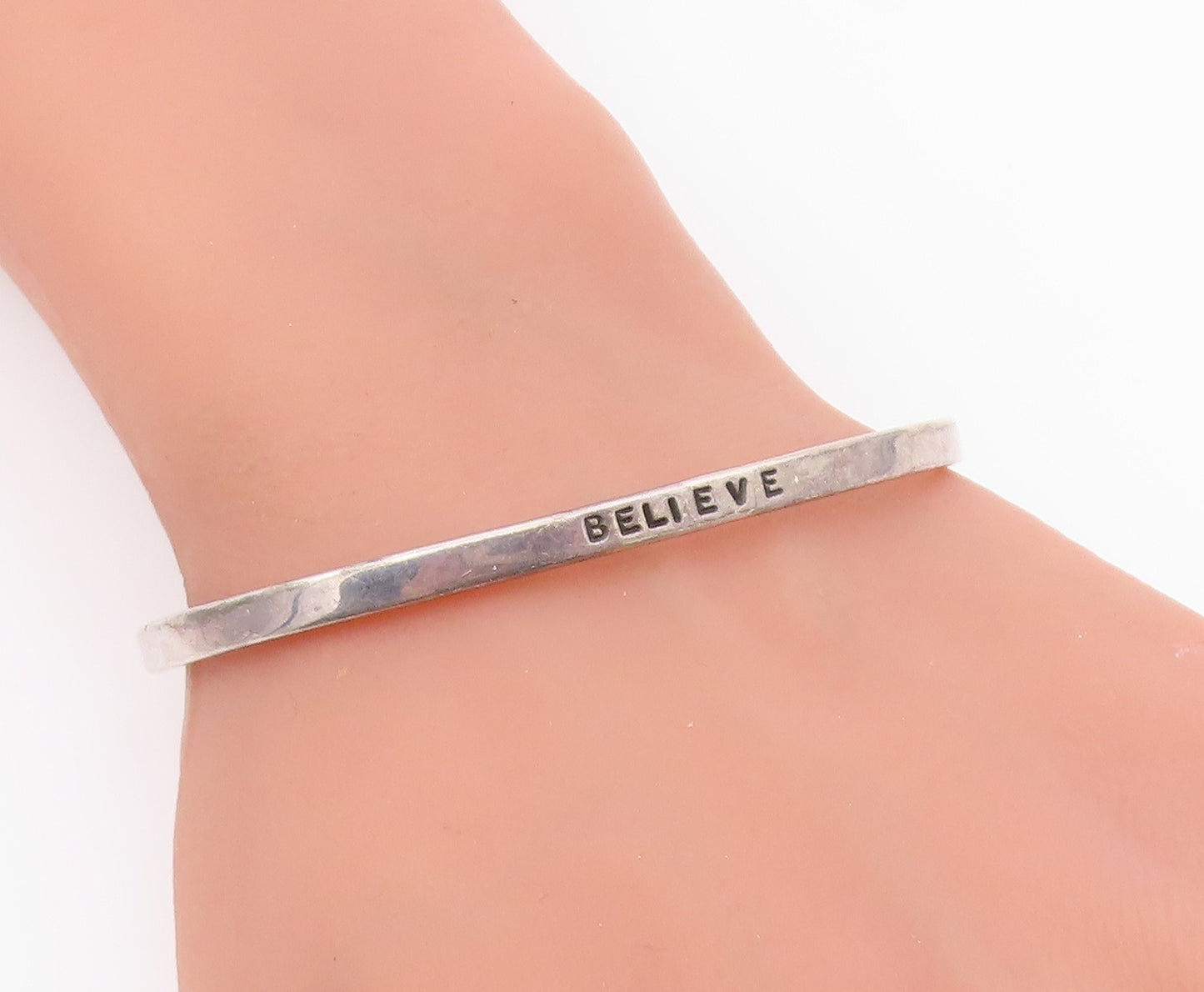 925 Sterling Silver  Vintage Petite Believe Stamped Cuff Bracelet  BT9123