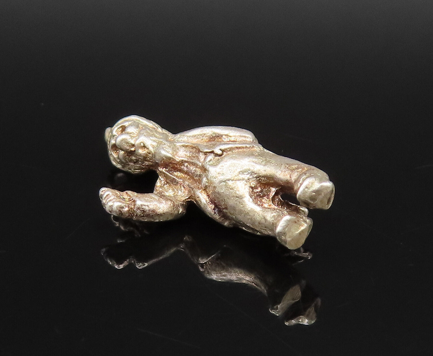 925 Sterling Silver  Vintage Man With Hand Behind Back Charm Pendant  PT21203