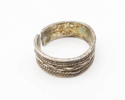 925 Sterling Silver  Vintage Dark Tone Twist Detail Band Ring Sz 7  RG10205