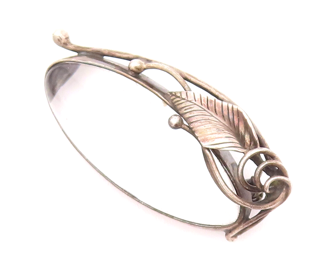 925 Sterling Silver Vintage Brooch Pin POLAND Swirly Carved Leaf & Glass BP10752