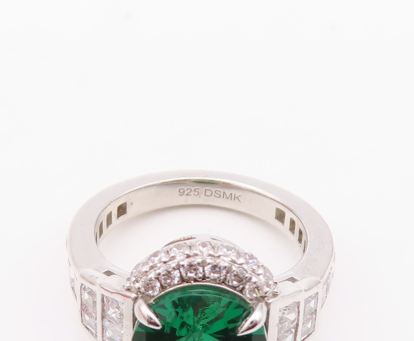 925 Sterling Silver Vintage Ring Designer Oval Green Halo White CZ  Sz 7 RG30005
