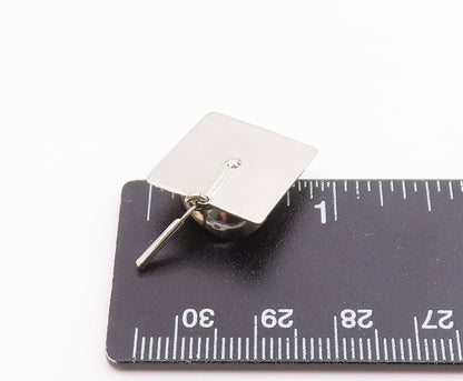 BEAU 925 Sterling Silver  Vintage Shiny Graduation Cap Pendant  PT17348