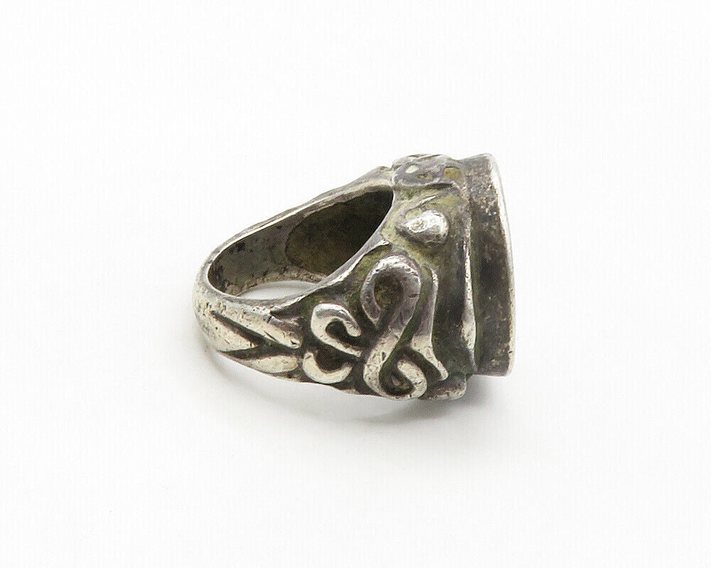 925 Sterling Silver  Vintage Oxidized Chiseled Design Band Ring Sz 8.5 RG17165
