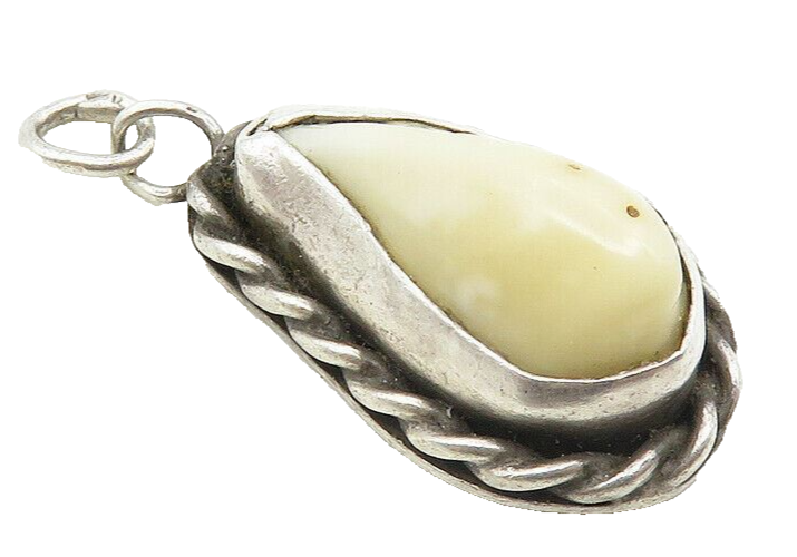 925 Sterling Silver  Vintage Jasper Twist Border Petite Drop Pendant  PT7284