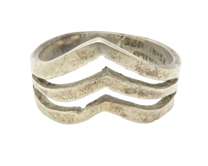 925 Sterling Silver  Vintage Split Pointed Design Band Ring Sz 8  RG11683