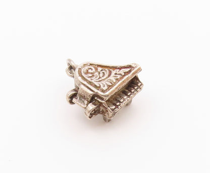 925 Sterling Silver  Vintage Petite Grand Piano Motif Pendant (OPENS)  PT18320