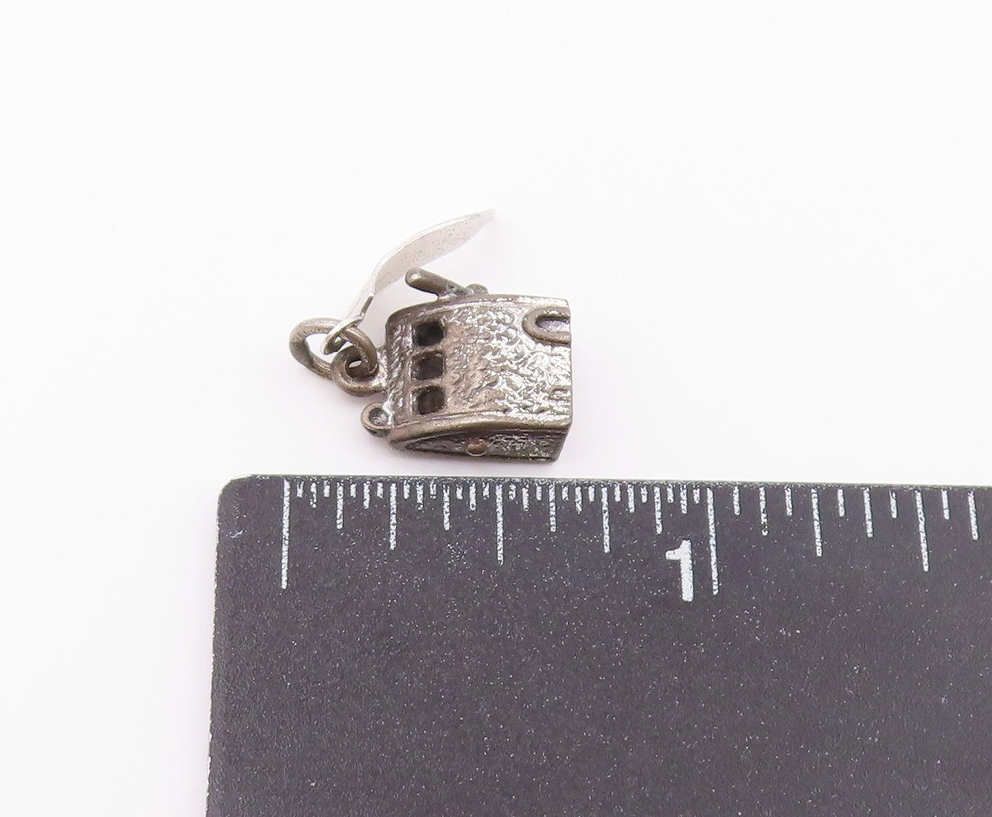 925 Sterling Silver Vintage Pendant Las Vegas Casino Slot Machine Charm  PT26452