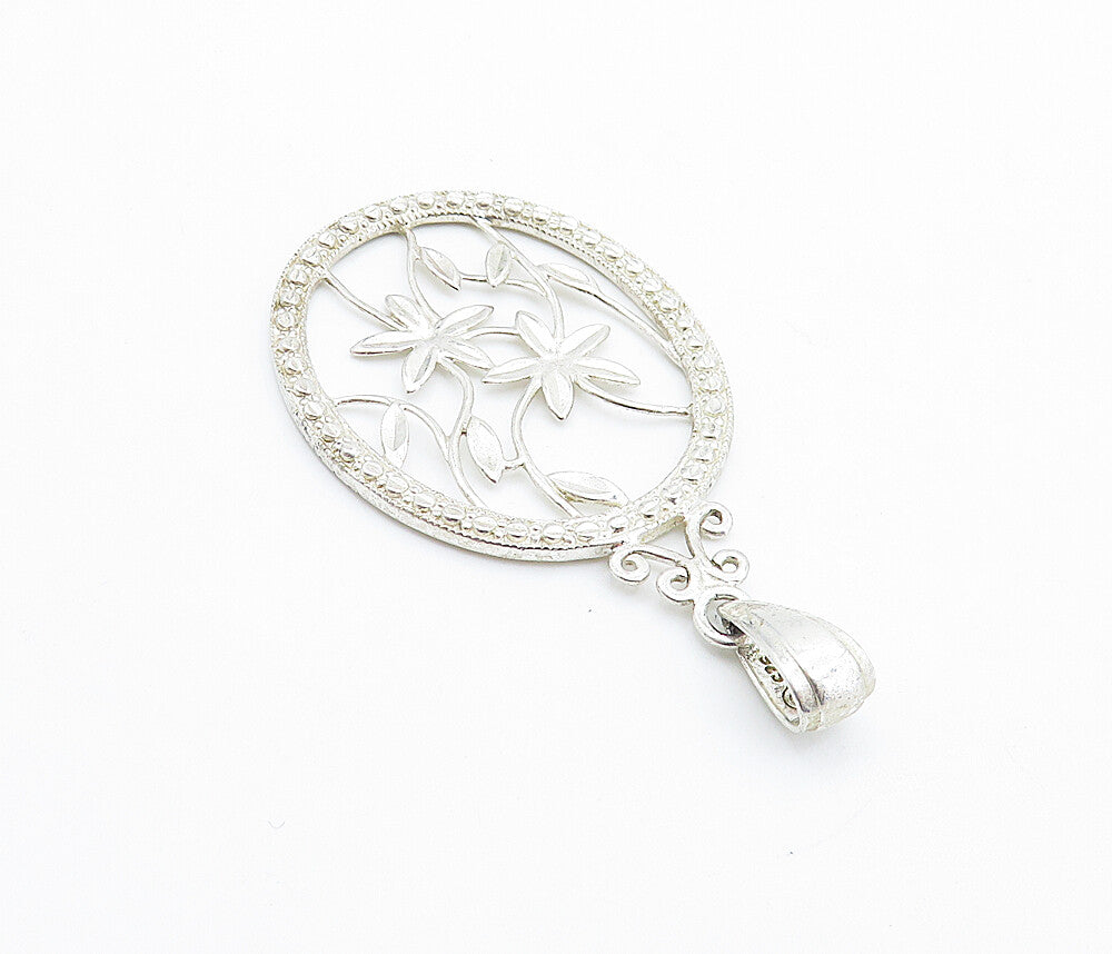 925 Sterling Silver  Vintage Shiny Open Floral Vine Oval Drop Pendant  PT4215