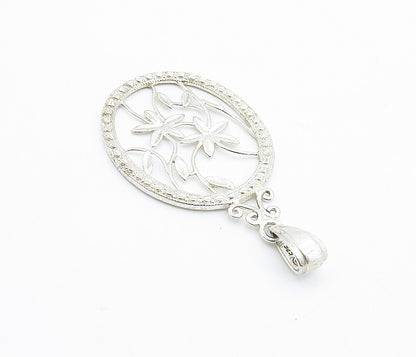 925 Sterling Silver  Vintage Shiny Open Floral Vine Oval Drop Pendant  PT4215