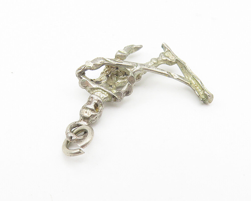 925 Sterling Silver  Vintage Petite Diamond Cut Hockey Player Pendant  PT8539