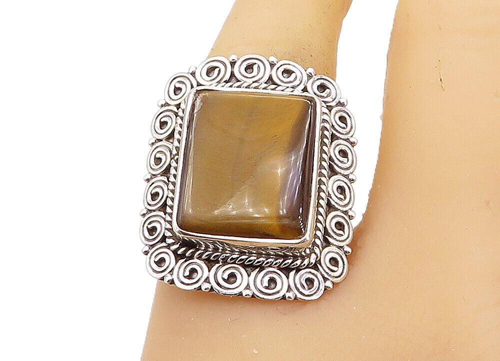 925 Sterling Silver  Tiger's Eye Spiral Border Cocktail Ring Sz 9  RG7878