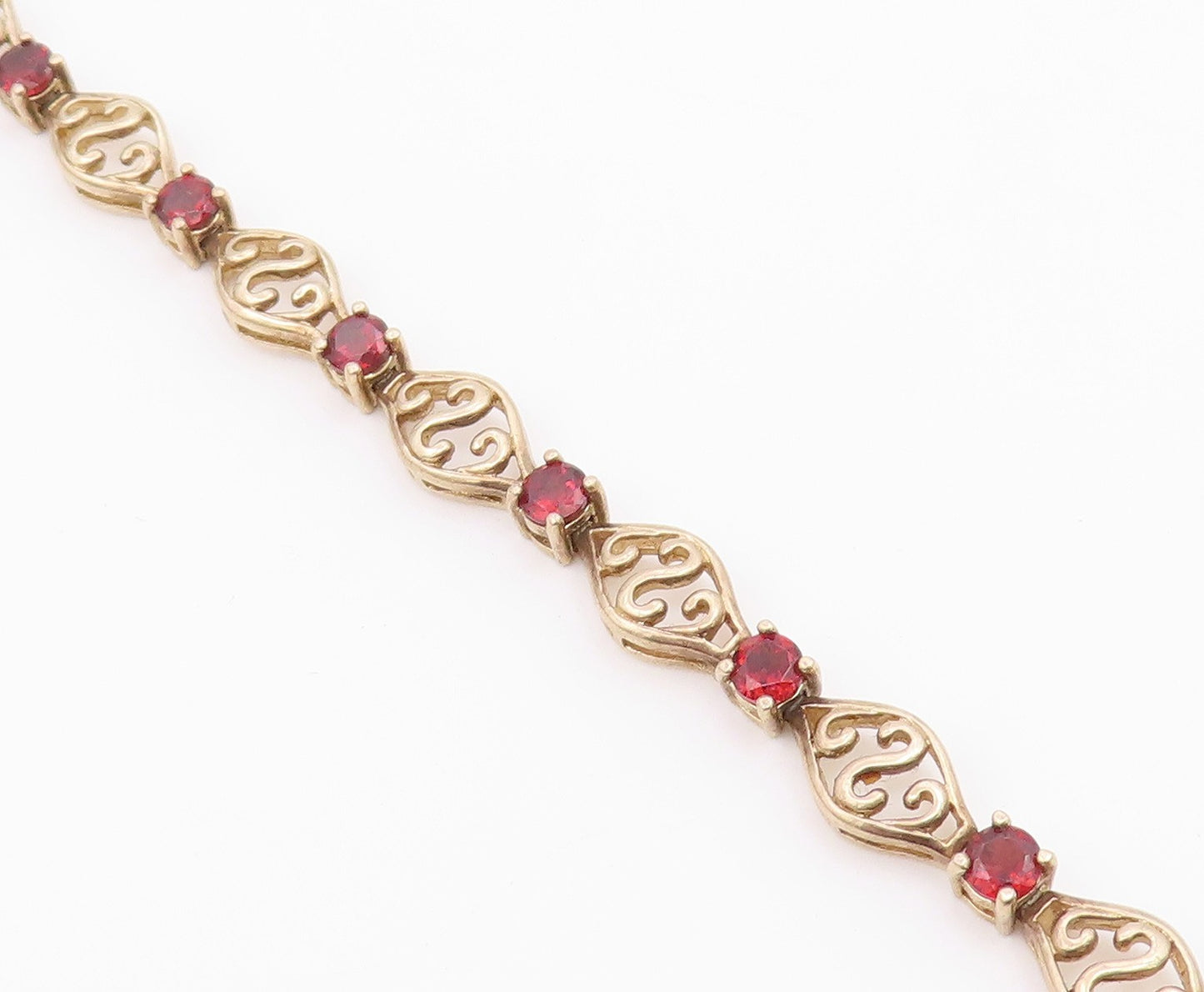925 Sterling Silver Vintage Round Garnet & Openwork Swirl Link Bracelet BT9557