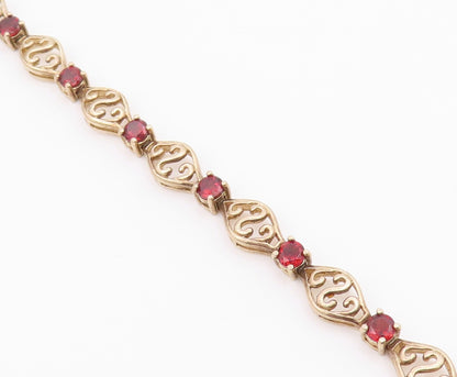 925 Sterling Silver Vintage Round Garnet & Openwork Swirl Link Bracelet BT9557