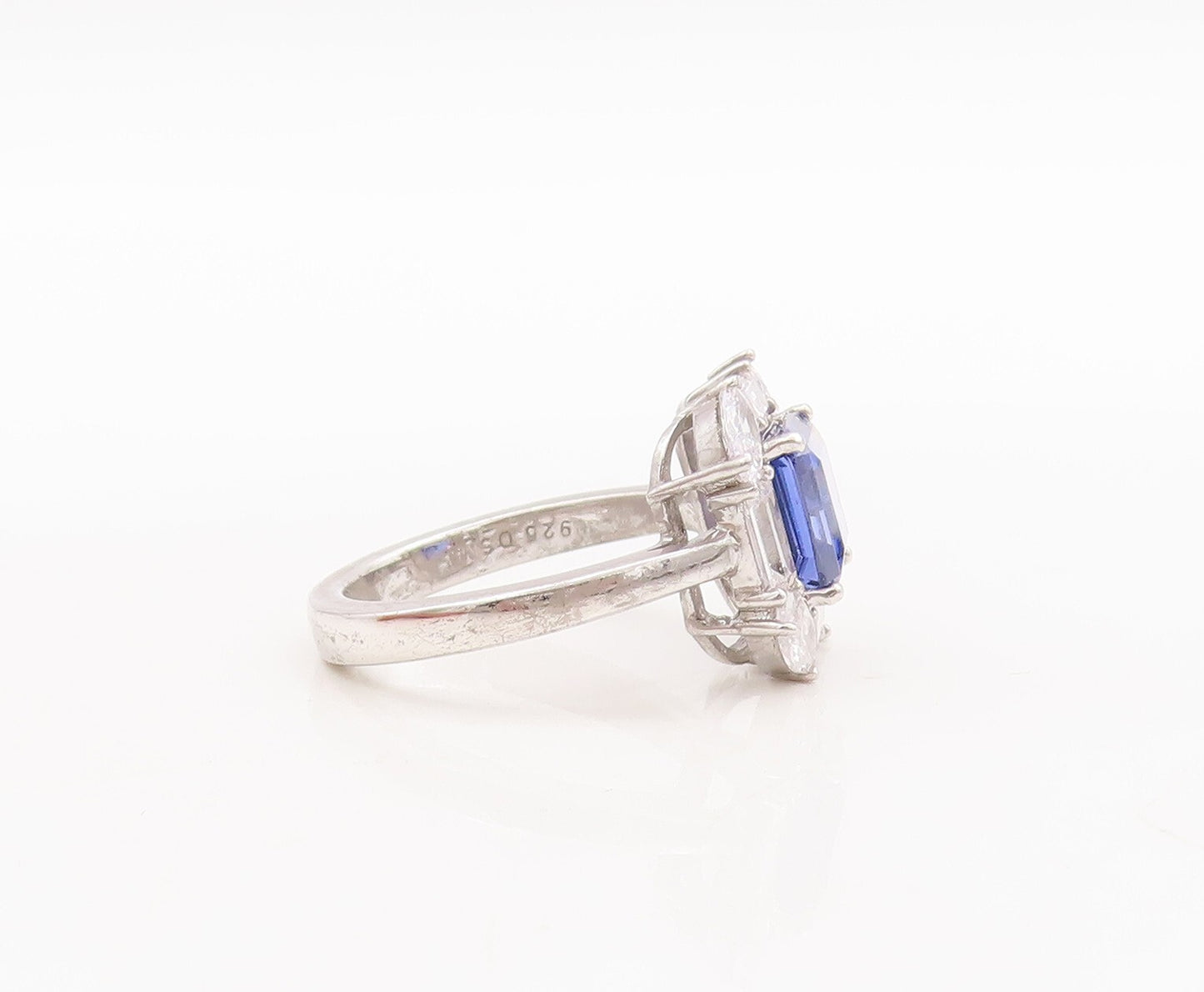 925 Sterling Silver Vintage Ring Square Cut Blue Halo White Topaz  Sz 7  RG29656