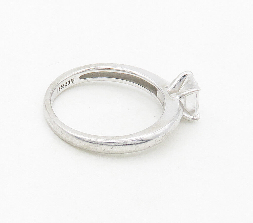 925 Sterling Silver  Oval Cut Topaz Shiny Smooth Solitaire Ring Sz 7  RG16633