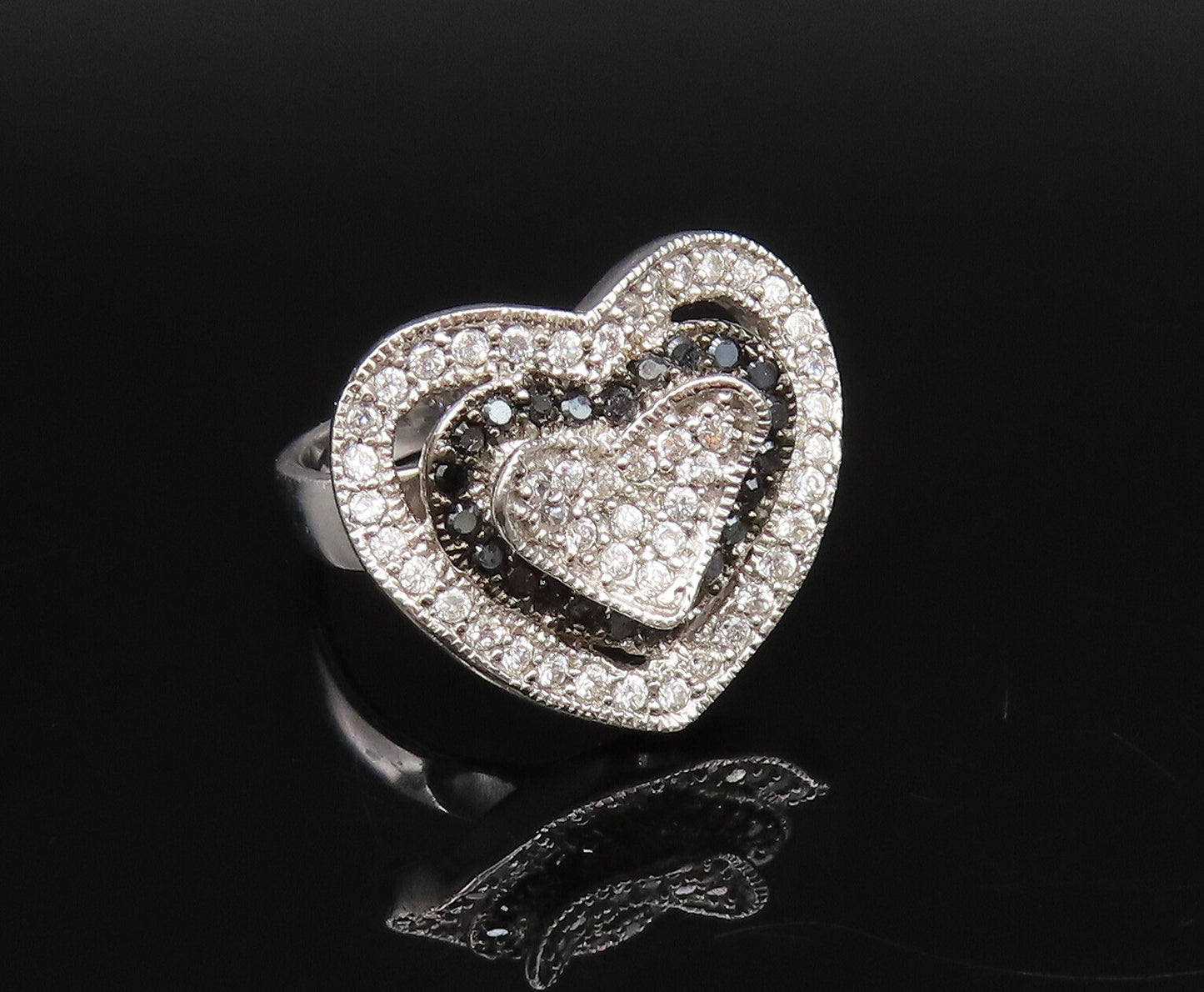 925 Silver  Vintage White Topaz & Black Spinel Heart Shaped Ring Sz 6  RG26031