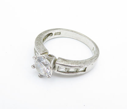 925 Sterling Silver  Vintage Cubic Zirconia Solitaire Accent Ring Sz 8  RG7212