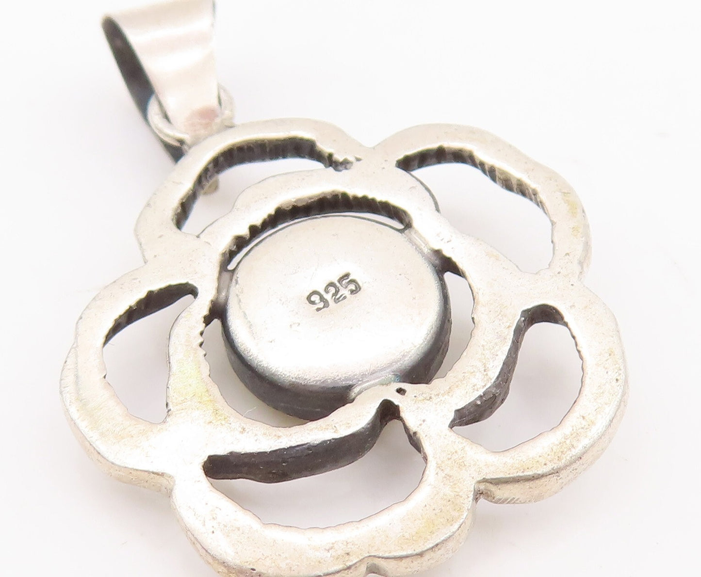 925 Sterling Silver Vintage Pendant Sea Shell Inlay Cutout Flower  PT23450