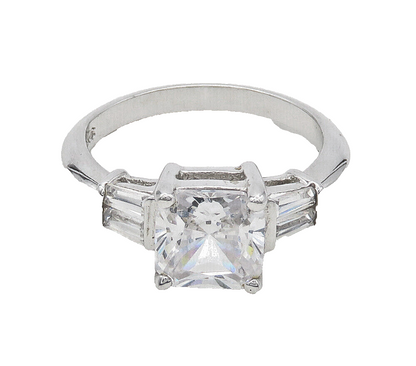 925 Sterling Silver  Sparkling Cubic Zirconia Smooth Band Ring Sz 8  RG16491