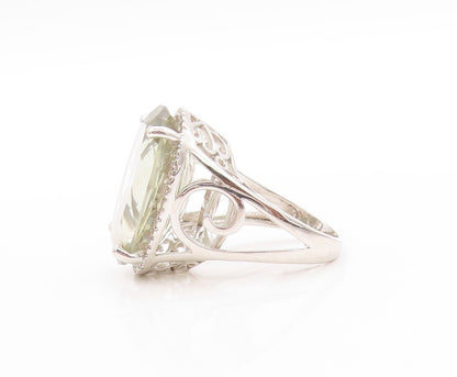 925 Sterling Silver Vintage Ring Oval Green Amethyst Halo Topaz  Sz 7  RG32736