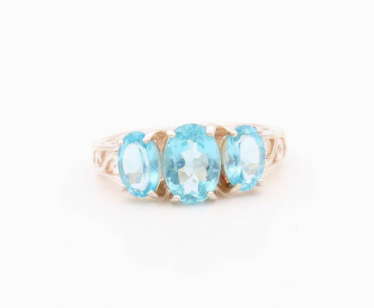 925 Sterling Silver Vintage Ring Oval Cut 3 Blue Topaz Swirls Cut  SZ 6  RG32163