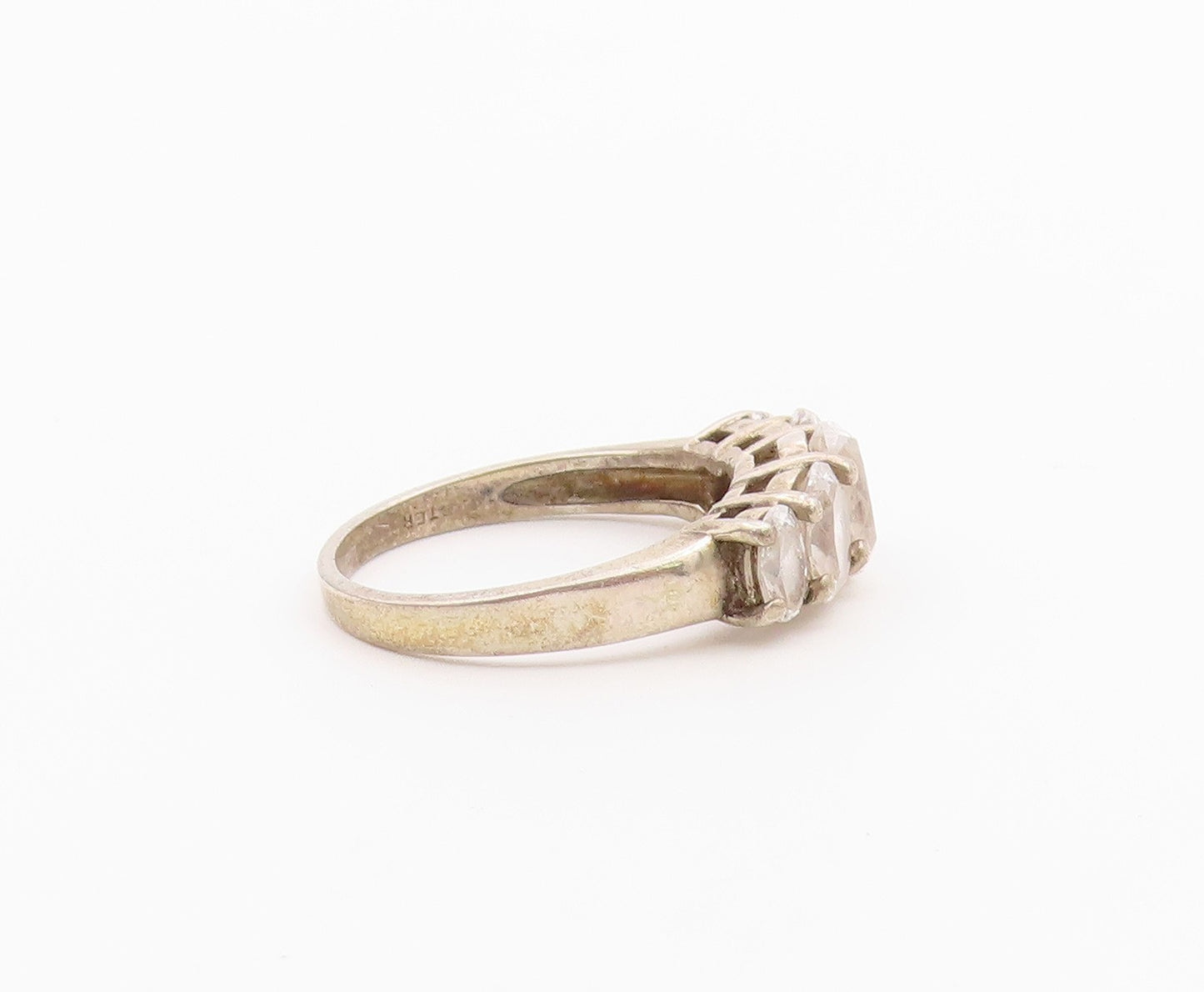 925 Sterling Silver Vintage Ring Elegant Oval Cut White Topaz Band Sz 7 RG36448