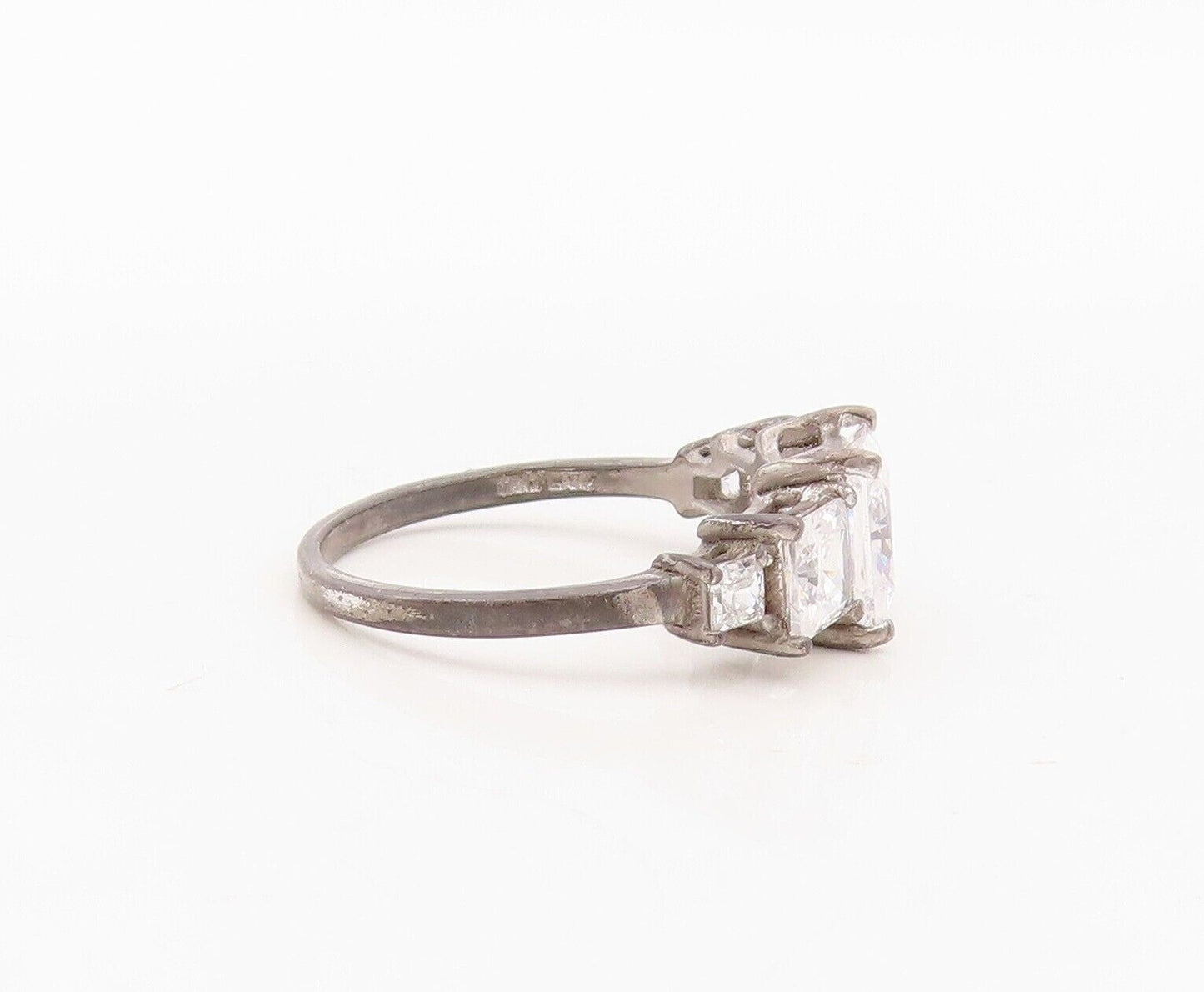 925 Sterling Silver Vintage Ring Square Cut Topaz Brutalist inlay  Sz 8  RG29965
