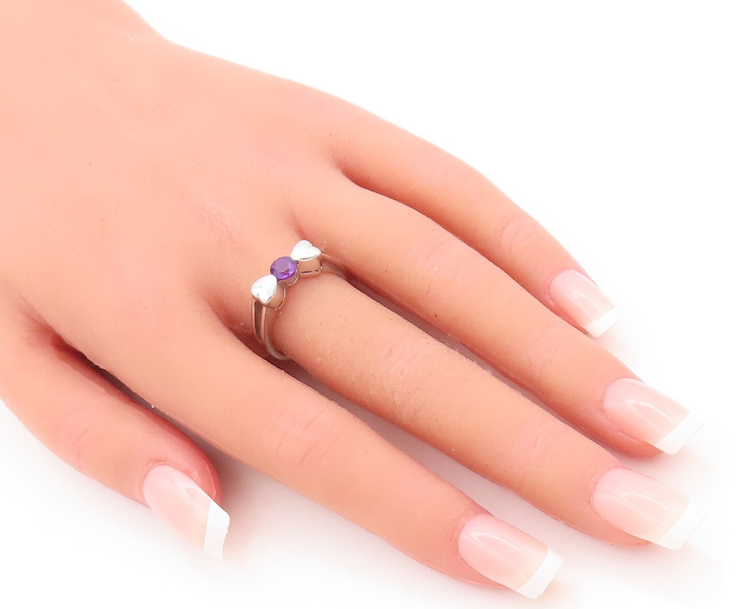 925 Sterling Silver Vintage Ring Round Cut Amethyst Carved Hearts  Sz 7  RG29466
