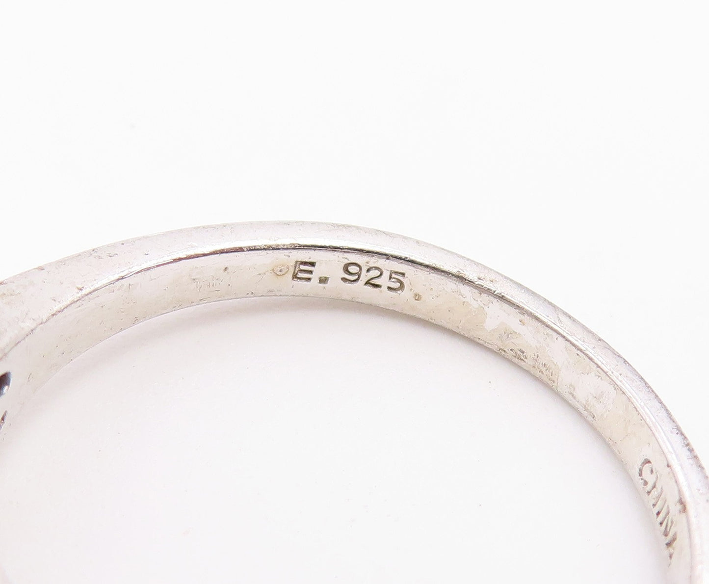 925 Sterling Silver Vintage Ring Elegant Three Stone Tanzanite Band Sz 8 RG36797