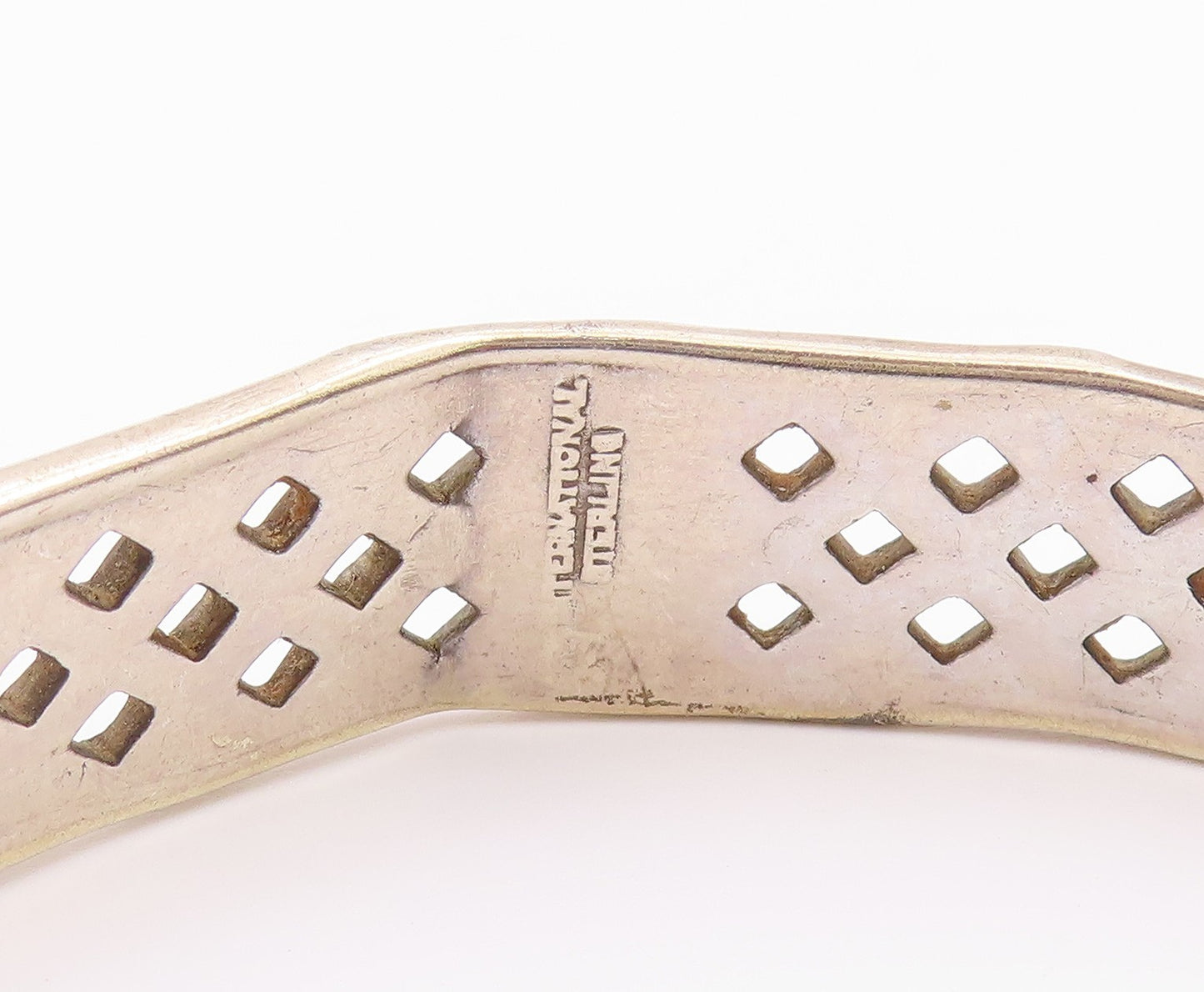INTERNATIONAL 925 Sterling Silver Vintage Weaved Design Cuff Bracelet BT8323