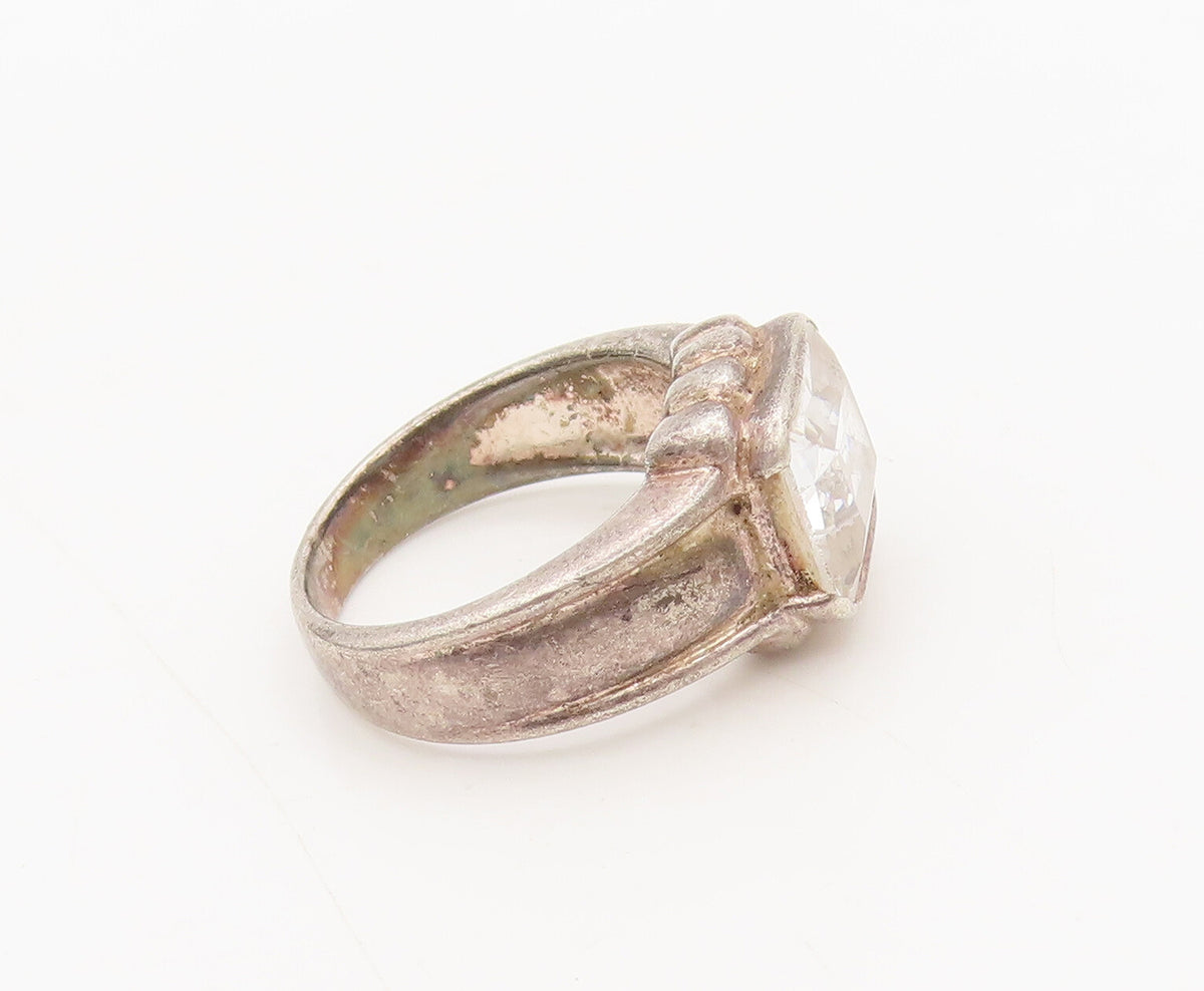 925 Sterling Silver  Vintage CZ Beaded Raised Bordered Ring Sz 6.5  RG27310