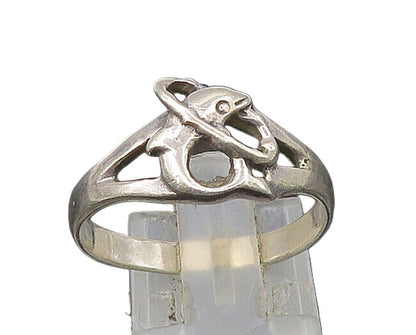 925 Sterling Silver  Vintage Shiny Dolphin & Hoop Band Ring Sz 8  RG21420