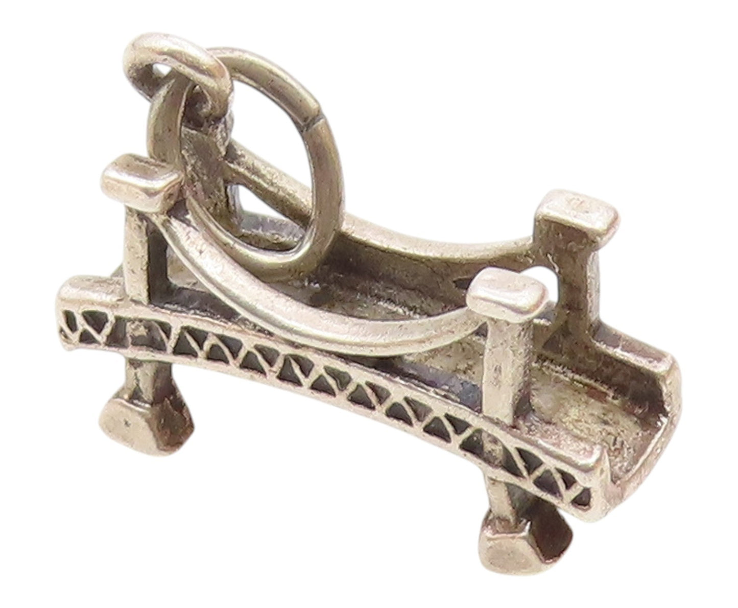 925 Sterling Silver  Vintage  Shiny Petite Bridge Motif Pendant  PT18876