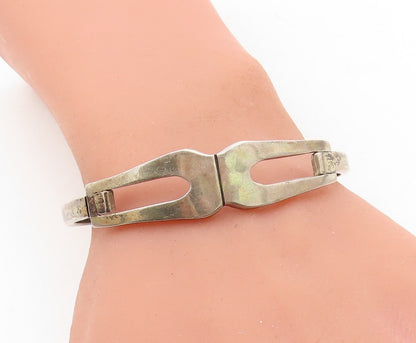 MEXICO 925 Sterling Silver  Vintage Dark Tone Hook Bangle Bracelet  BT2984