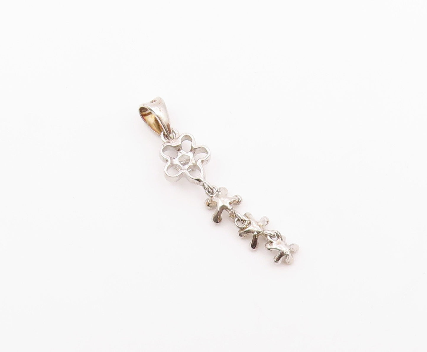 925 Sterling Silver  White Cubic Zirconia Floral Pebbled Drop Pendant  PT1517