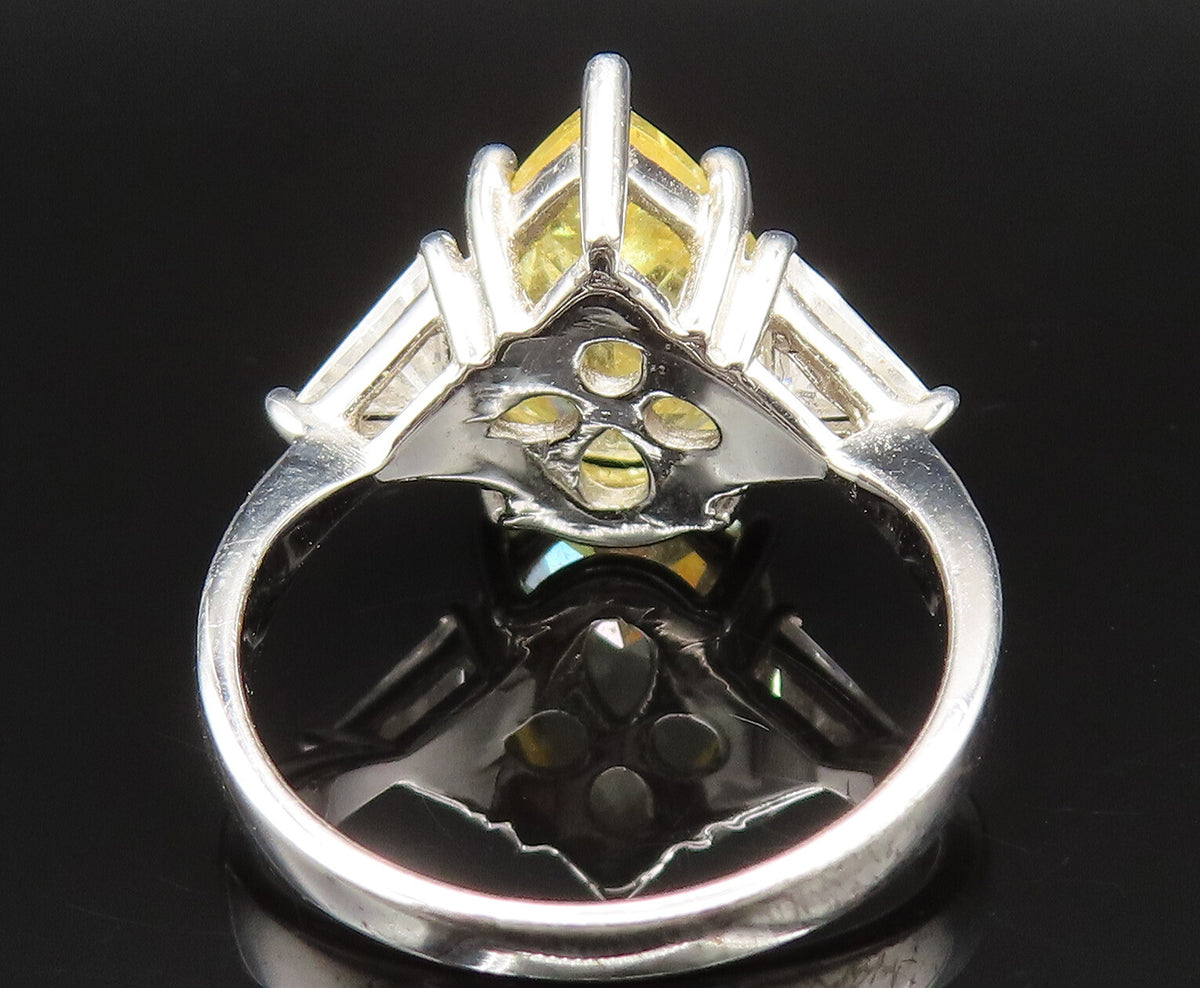 925 Sterling Silver  Vintage Yellow & White Cubic Zirconia Ring Sz 7  RG25385