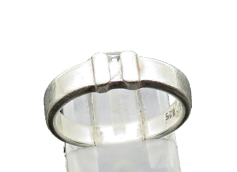 925 Sterling Silver  Vintage Cubic Zirconia Smooth Band Ring Sz 6.5  RG20999
