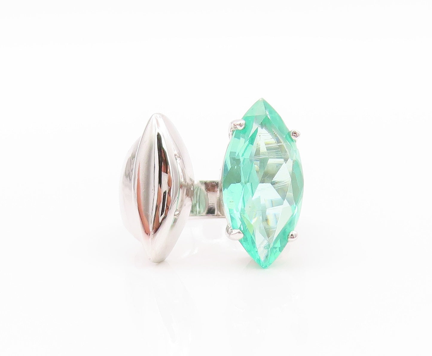 925 Sterling Silver Vintage Ring Modernist Green Marquise Cut CZ  Sz 8  RG32488