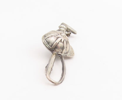 925 Sterling Silver Vintage Brooch Horse Riding Crop Jockey Cap Pin   BP12065