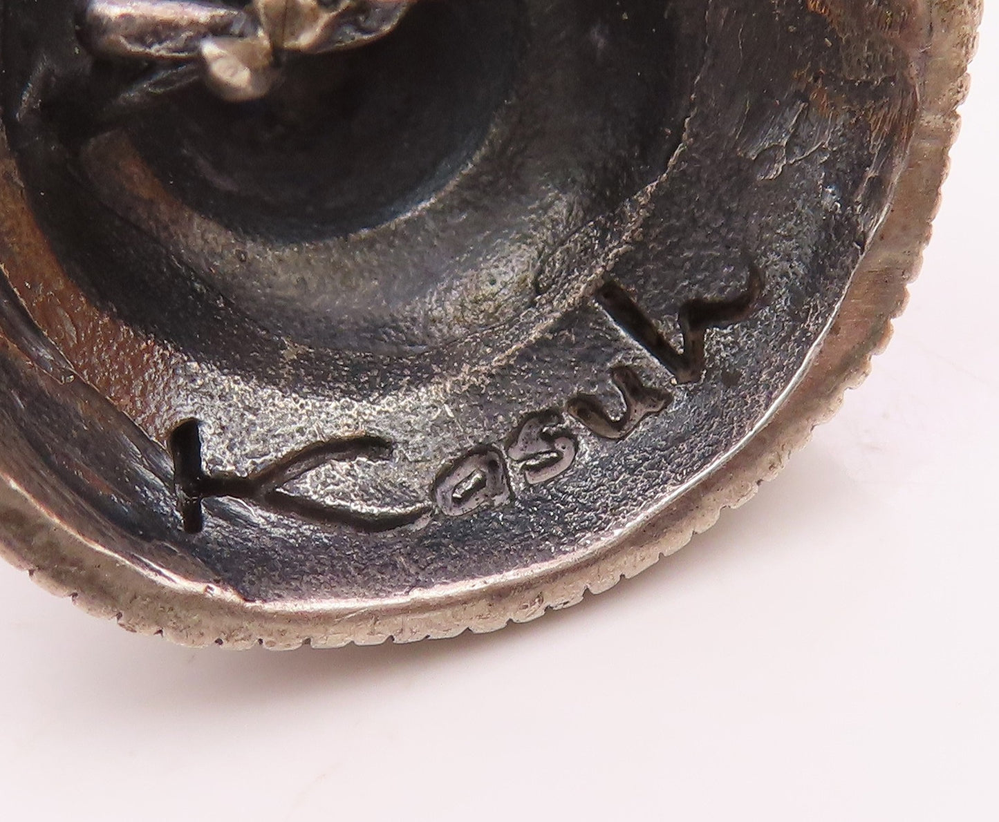 925 Sterling Silver  Vintage Samurai Helmet Pendant  PT17142