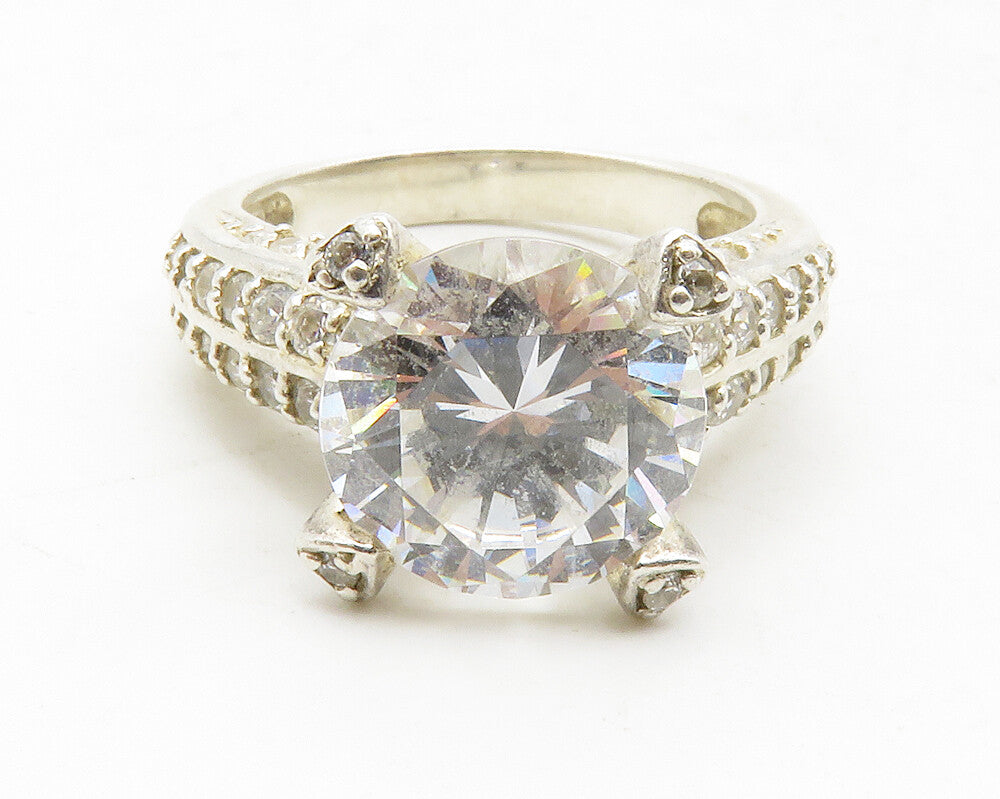 925 Sterling Silver  Cubic Zirconia Solitaire With Accents Ring Sz 8  RG12833