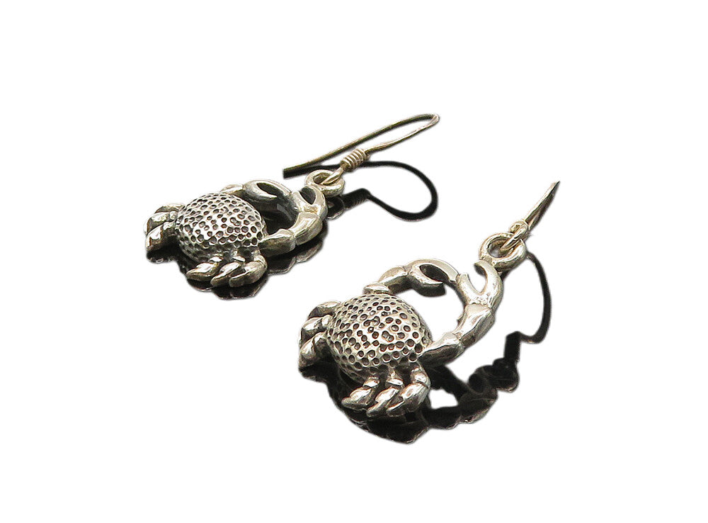 925 Sterling Silver  Vintage Dark Tone Crab Motif Dangle Earrings  EG4887