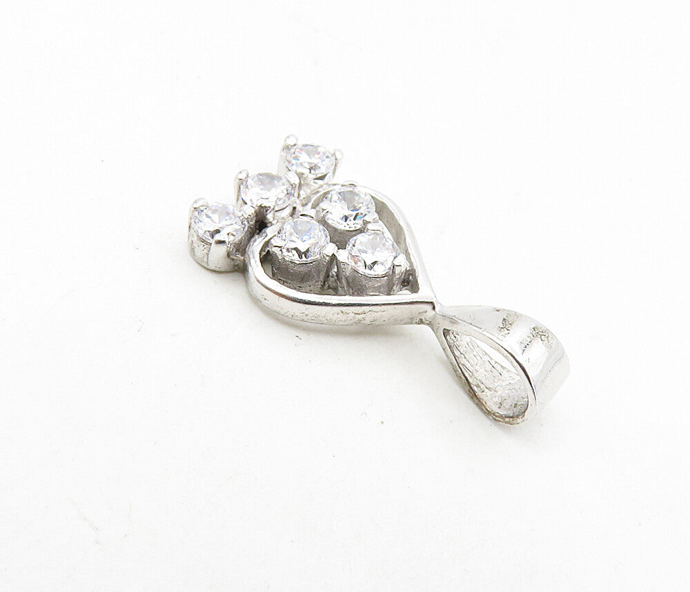 925 Sterling Silver  Vintage Sparkling Cubic Zirconia Heart Pendant  PT6447