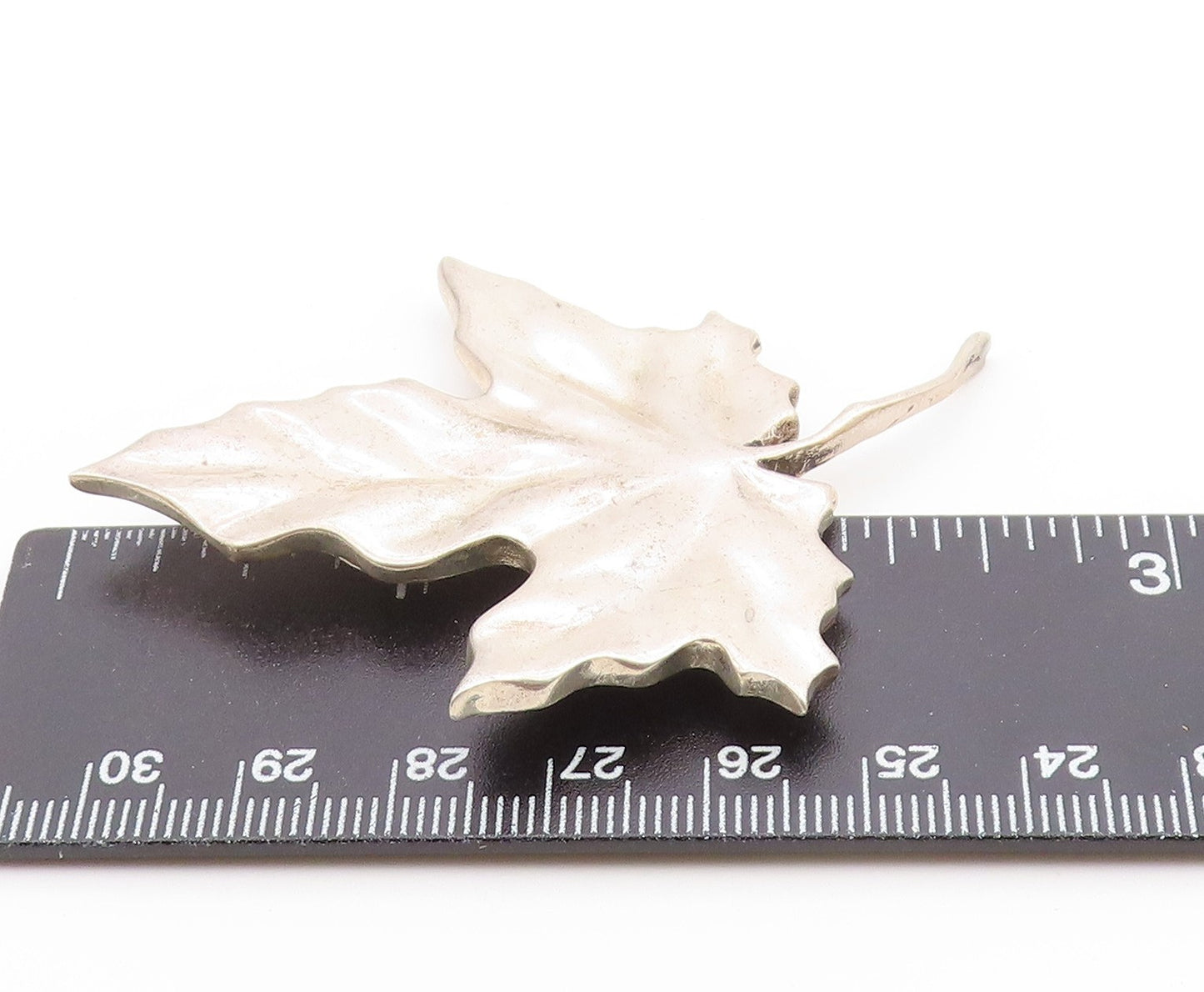 MMA 925 Sterling Silver  Vintage Modernist Single Leaf Brooch Pin  BP9451