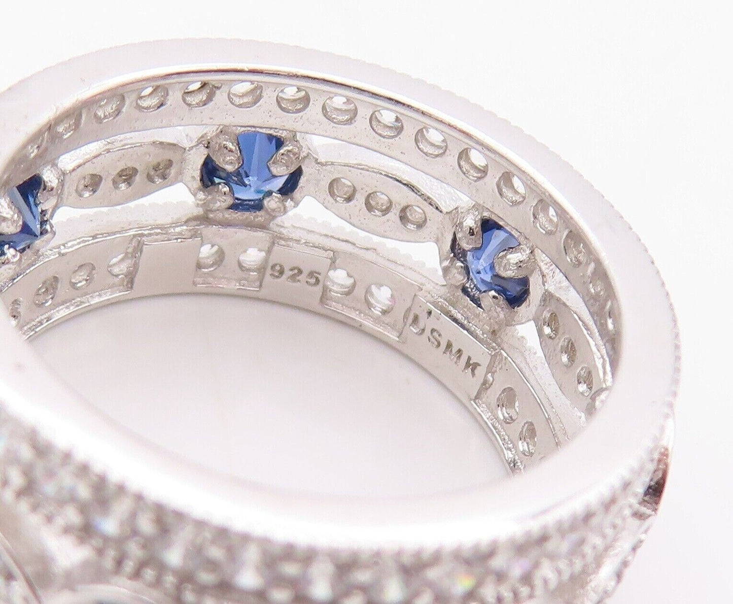 925 Sterling Silver Vintage Ring Cutout Band Sapphire & CZ Inlay  Sz 7  RG29984